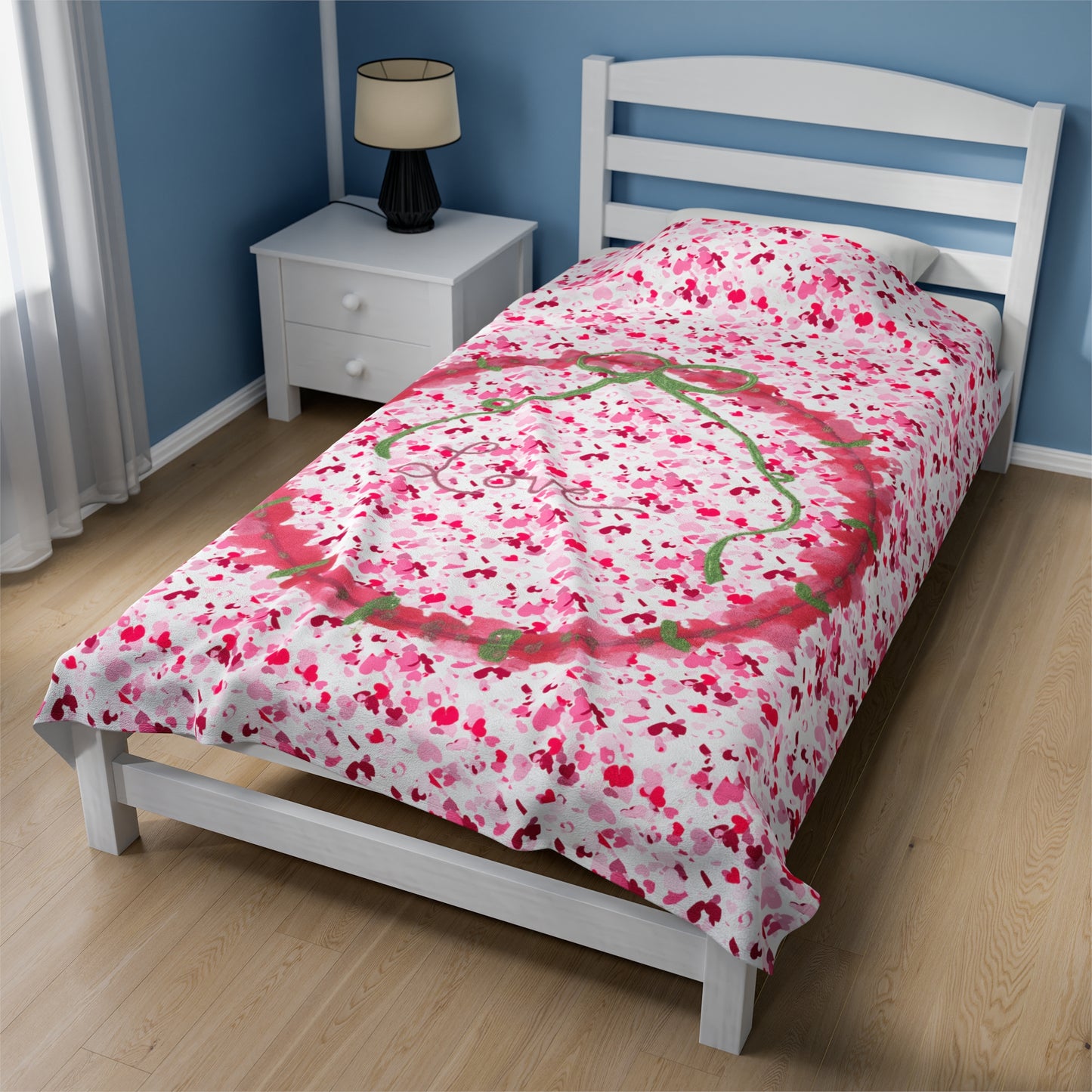 Love Wreath Velveteen Plush Blanket