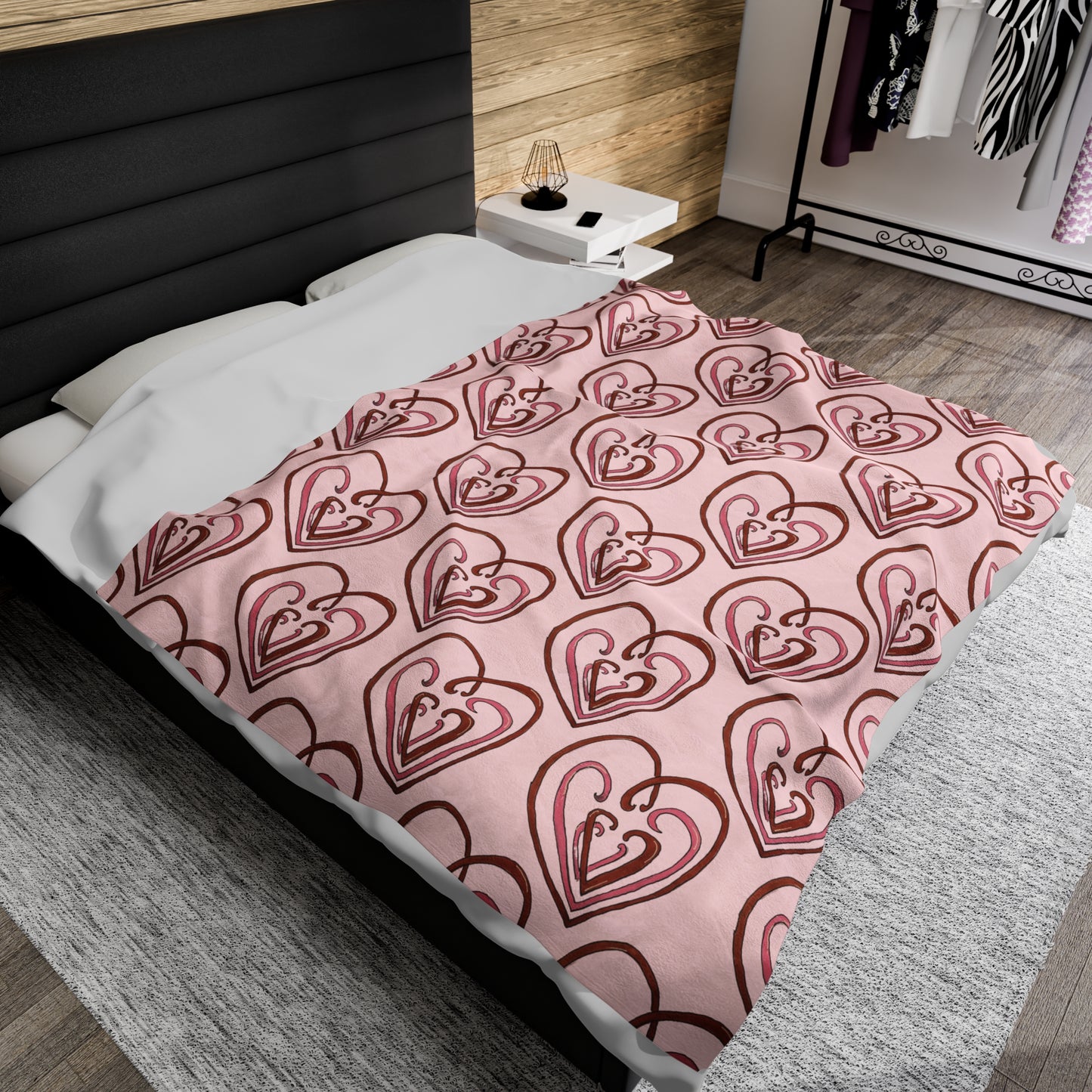 Hearts Intertwined Velveteen Plush Blanket - Pink