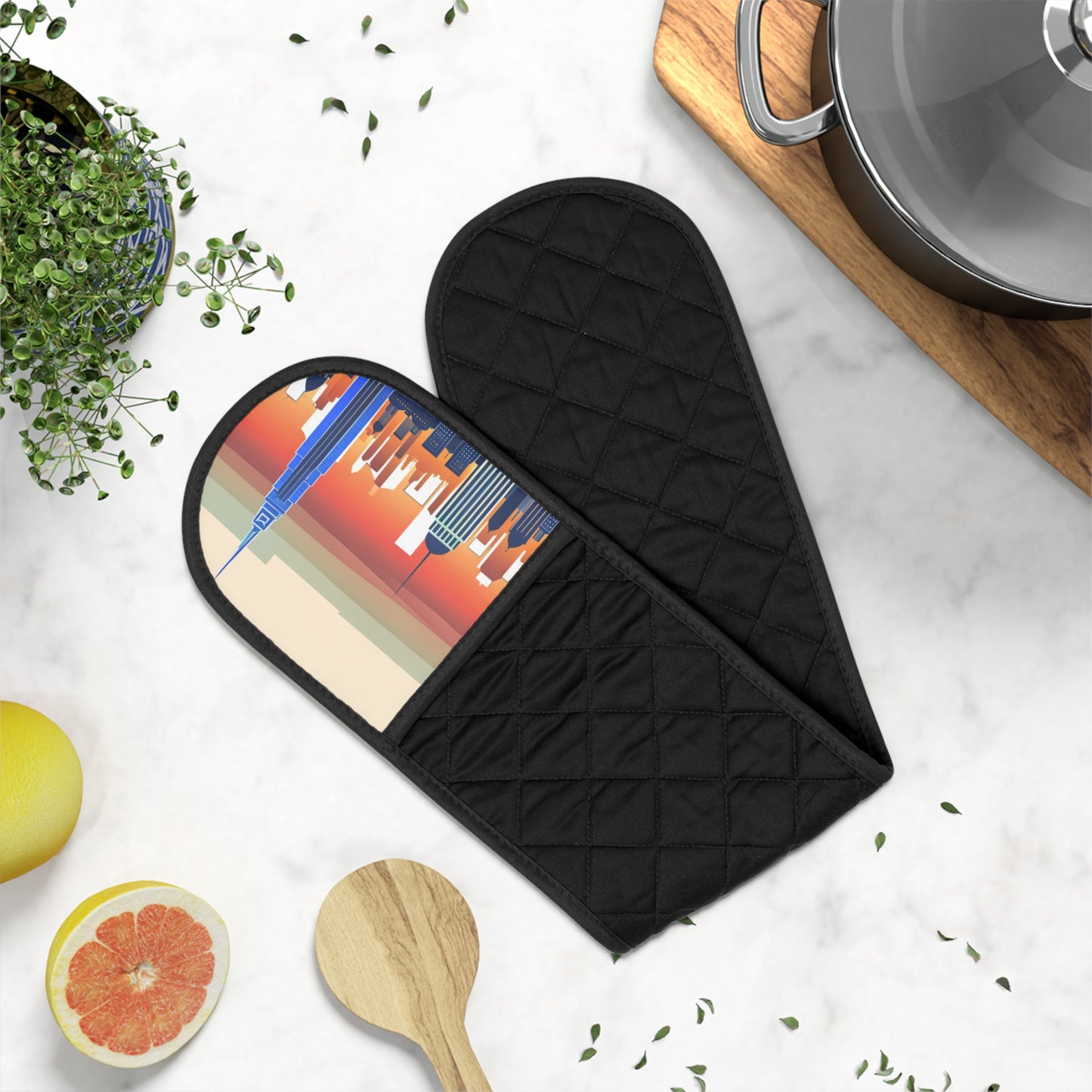 New York City Skyline Oven Mitts