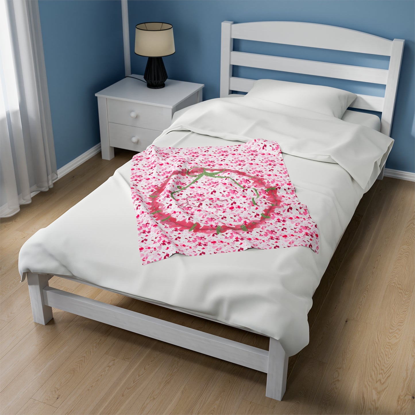 Love Wreath Velveteen Plush Blanket
