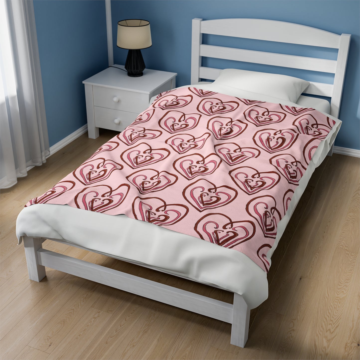Hearts Intertwined Velveteen Plush Blanket - Pink